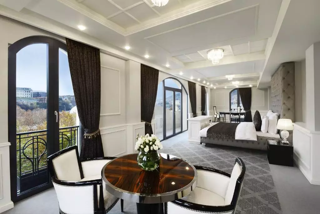 Ambassadori Tbilisi Hotel